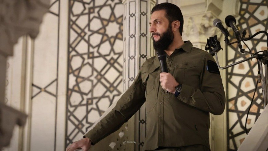 الرئيس الشرع من المسجد الأموي: سنعيد بناء سوريا قوية من شرقها إلى غربها