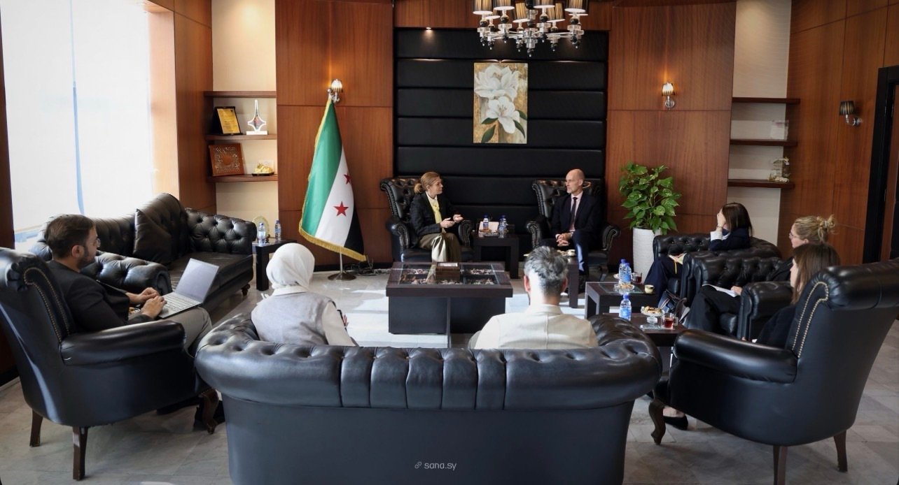 وزيرة الشؤون الاجتماعية تبحث مع وفد سويدي سبل التعاون المشترك