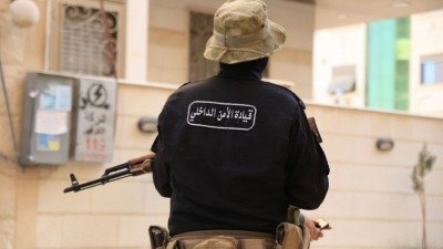 متهم بانتهاكات وجرائم في اللاذقية.. “أبو علاء جوية” في قبضة الداخلية