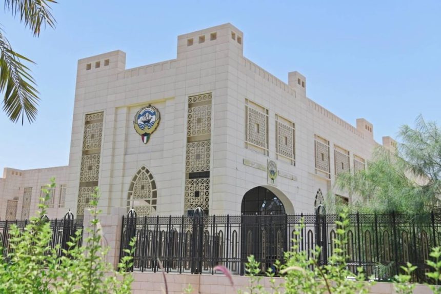 الكويت تدين استهداف الاحتلال الإسرائيلي سيارة مدنية بريف ‏دمشق